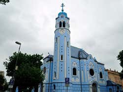 Bratislava, chiesa azzurra
