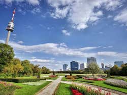 Parco del Danubio e Donauturm